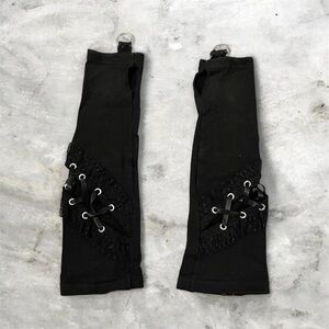 Tripp Gothic Arm Sleeves Lace Metal Rivets Ribbon Finger Ring